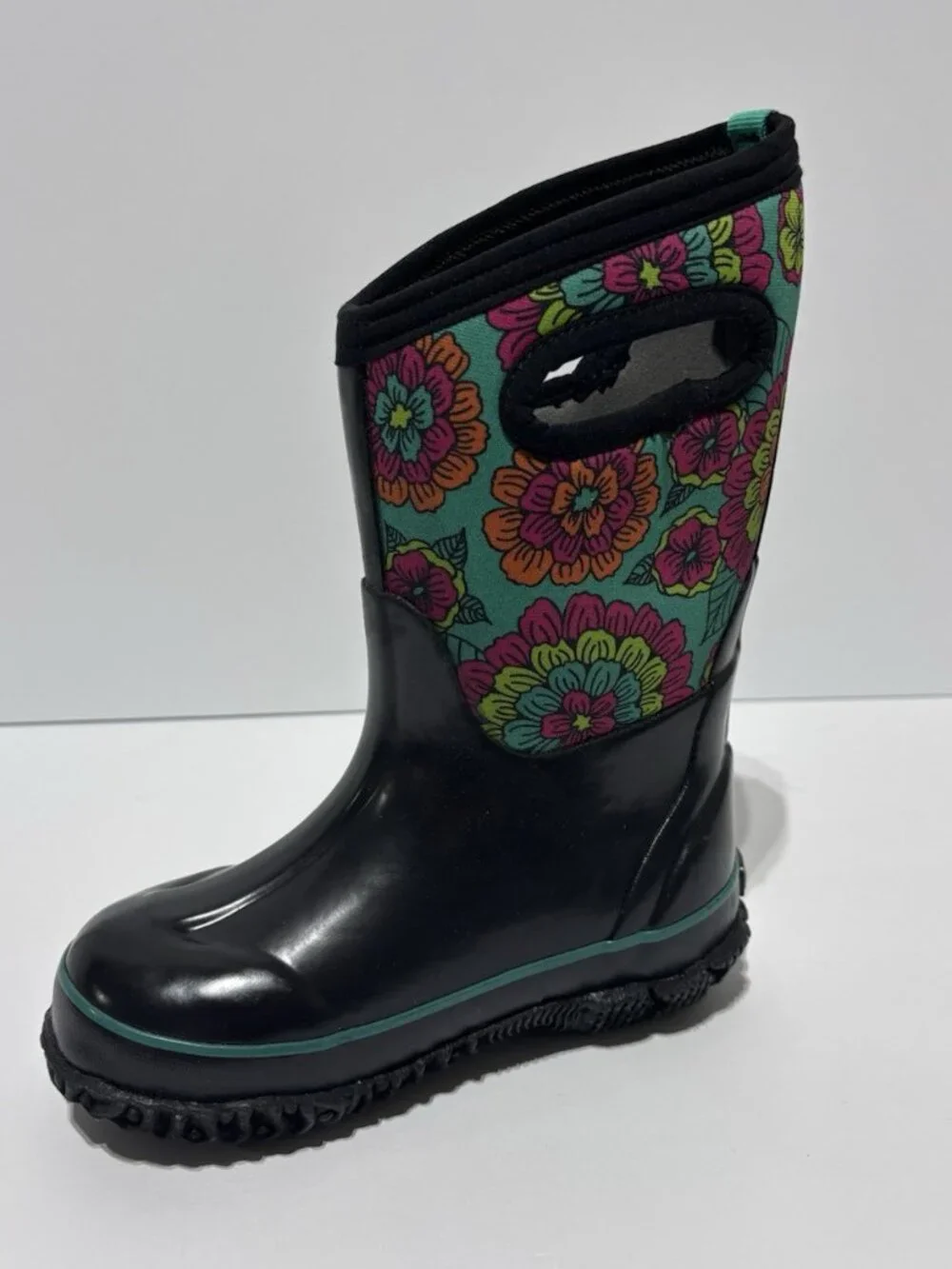 Bogs Kids’ Classic Pansies Black Multi Rain Boots, Girls’ Size 13 M